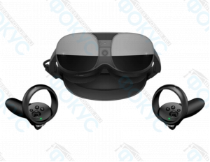 VR-очки и контроллеры из набора виртуальной реальности